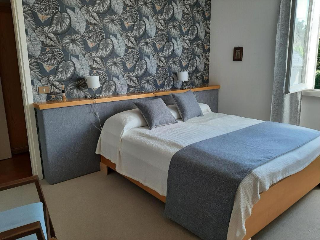 Casa Pinna Levo Di Stresa Bagian luar foto